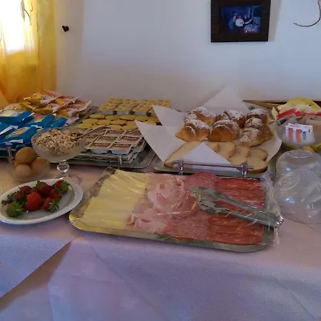 Europa And Restaurant Penzion Capo Vaticano