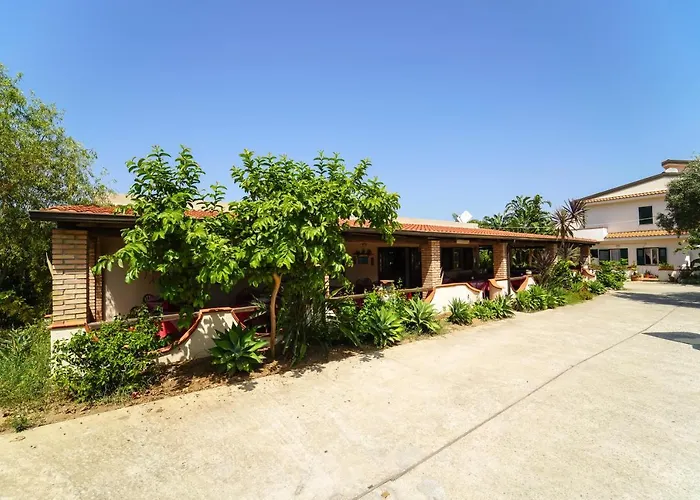 Europa And Restaurant Casa de hóspedes 4*