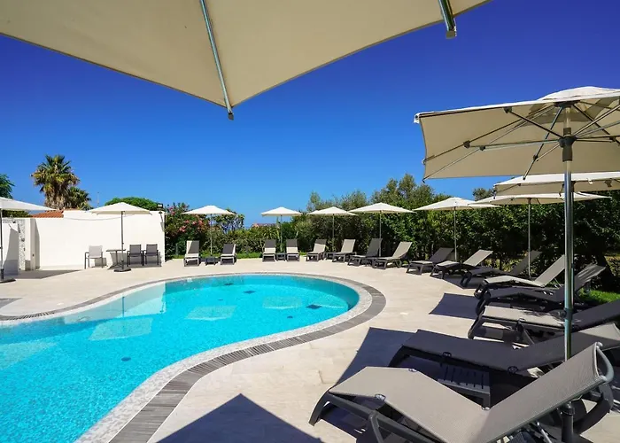 Casa de hóspedes Europa And Restaurant 4*