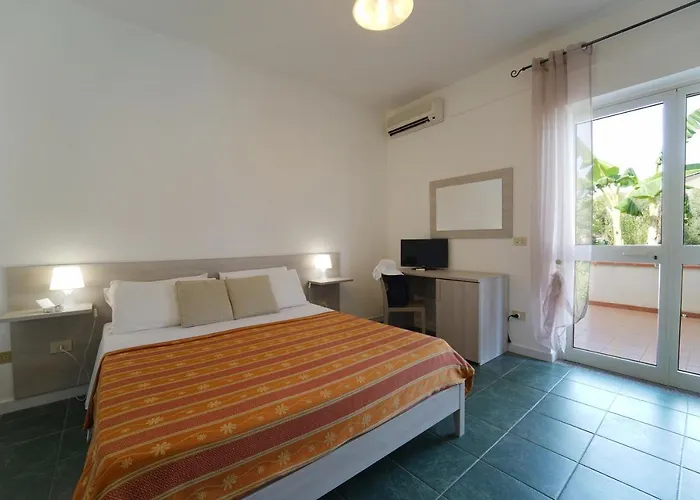 Casa de hóspedes Europa And Restaurant 4*