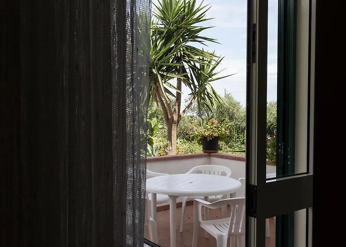 Casa de hóspedes Europa And Restaurant 4*