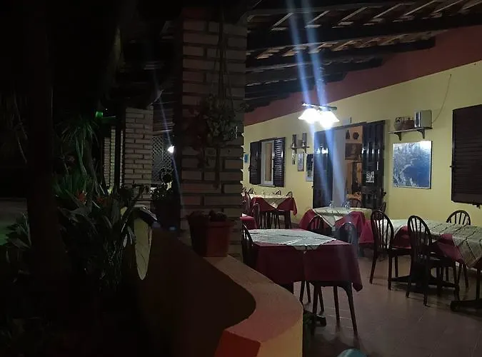 Casa de hóspedes Europa And Restaurant 4*