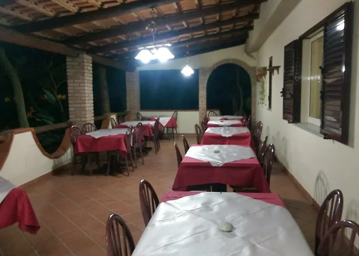 Europa And Restaurant Casa de hóspedes